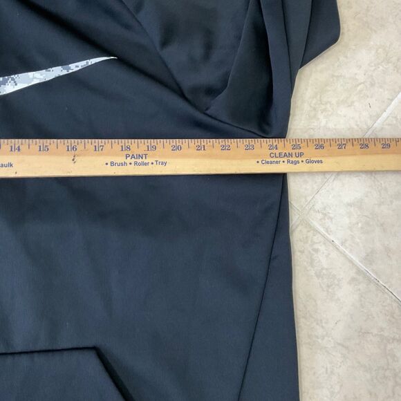 Nike Men Sweatshirt XL Black Hoodie pixel cammo Logo Big Swoosh Pocket Dri Fit - Picture 8 of 8